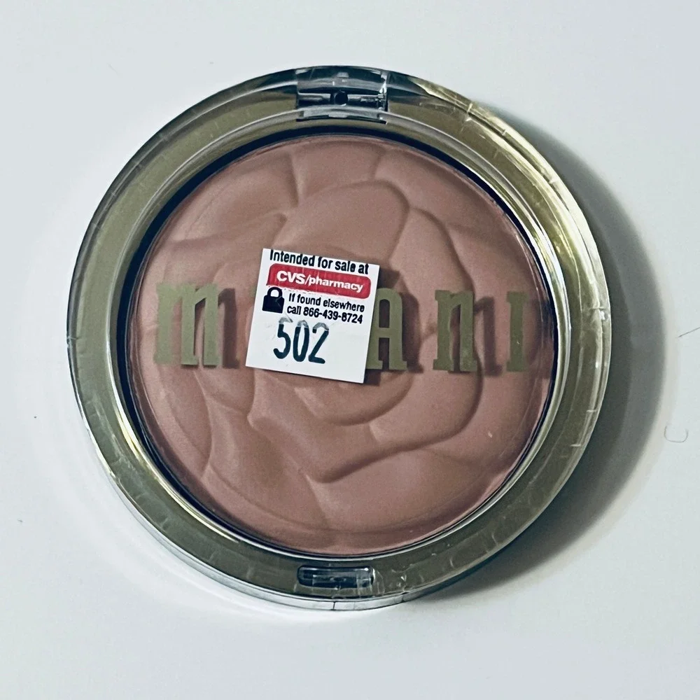 Milani Rose Powder Blush 0.60oz 01  Romantic Rose Matte Finish Silky Blendable